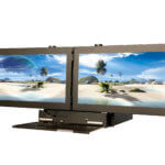Photo du double écran industriel 24 pouces rackable avec clavier double rail full HD